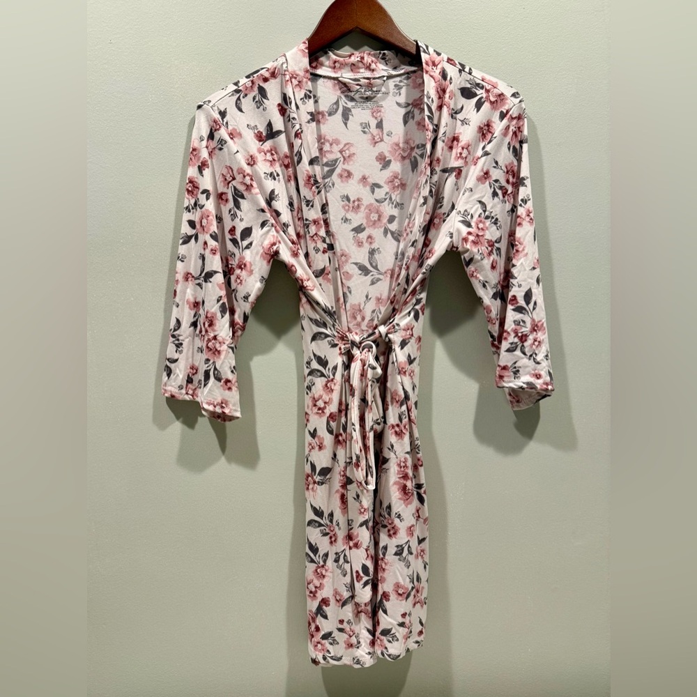 Marilyn Monroe three-piece sleepwear set: Floral Robe, Cami and Shorts NWOT M